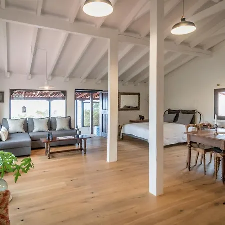 Отель Ferienwohnung Finca Monica Ла-Матанса-де-Асентехо